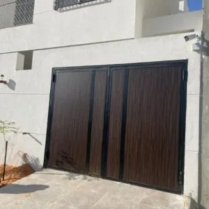 تفصيل أبواب كلادينج تركيب بالرياض