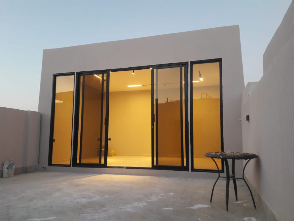 شقة ساندويش بانل